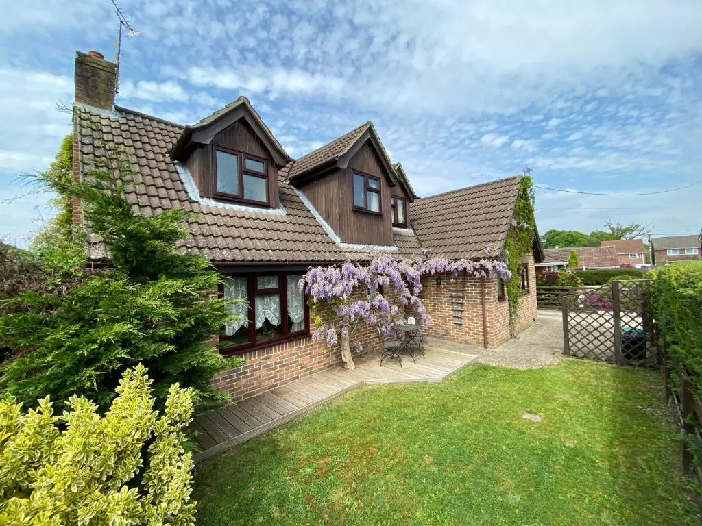 Image of Stunning Rustic Home, New Forest National Park