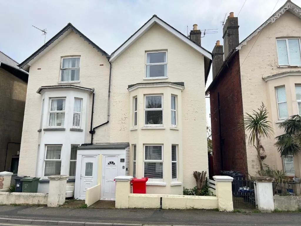Image of Sunrise Bay 3 Bedroom House AR20 Sandown Isle of Wight