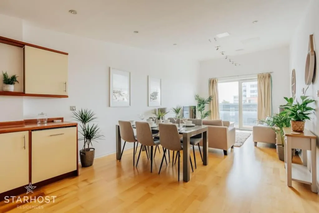 Image of Super 2 Bedroom Ocean Village Apt with Marina View