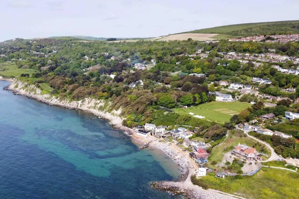 Image 4 of Tara, Spacious Family Home, Wonderful Sea Views