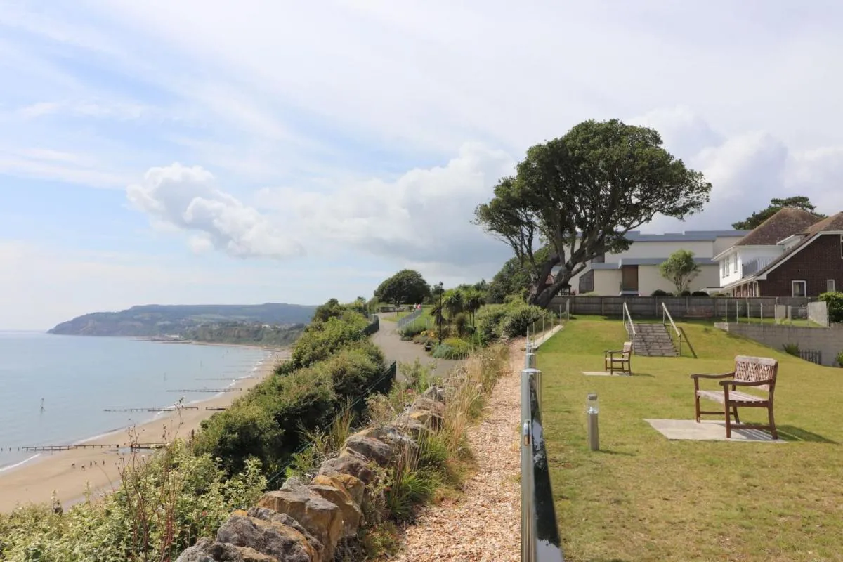 Image 3 of The Beach Retreat – Pet Friendly