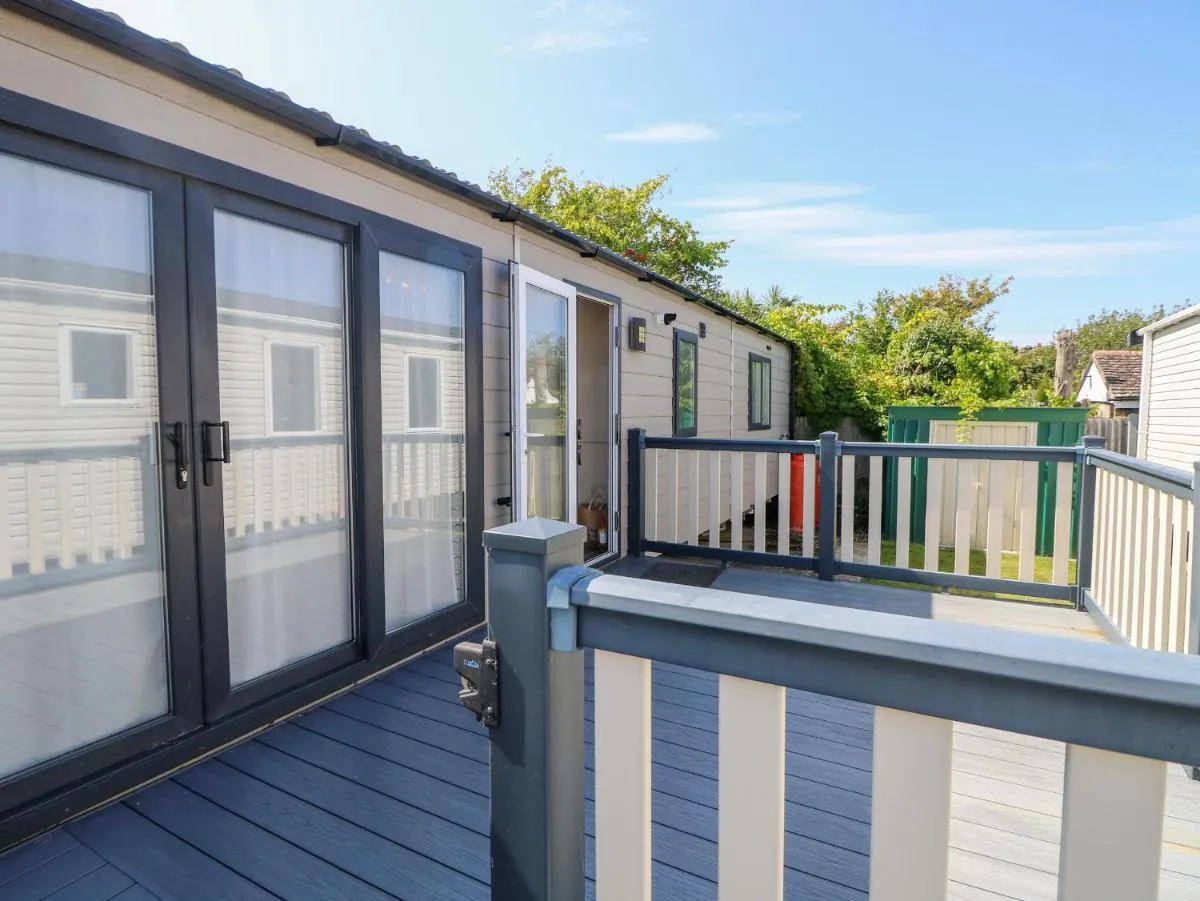 Image 4 of The Beachhouse