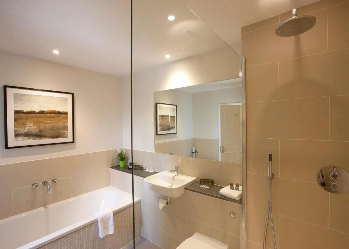 Image 2 of The Bell Inn Hotel