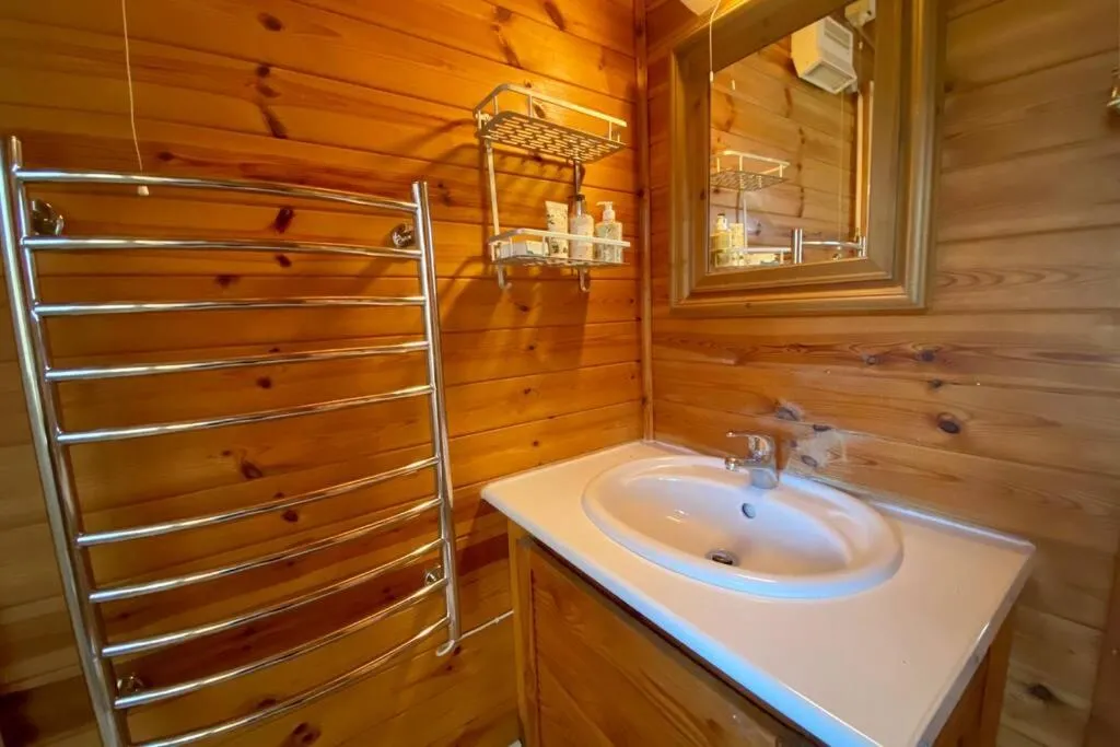 Image 2 of The Cabin at The Oaks