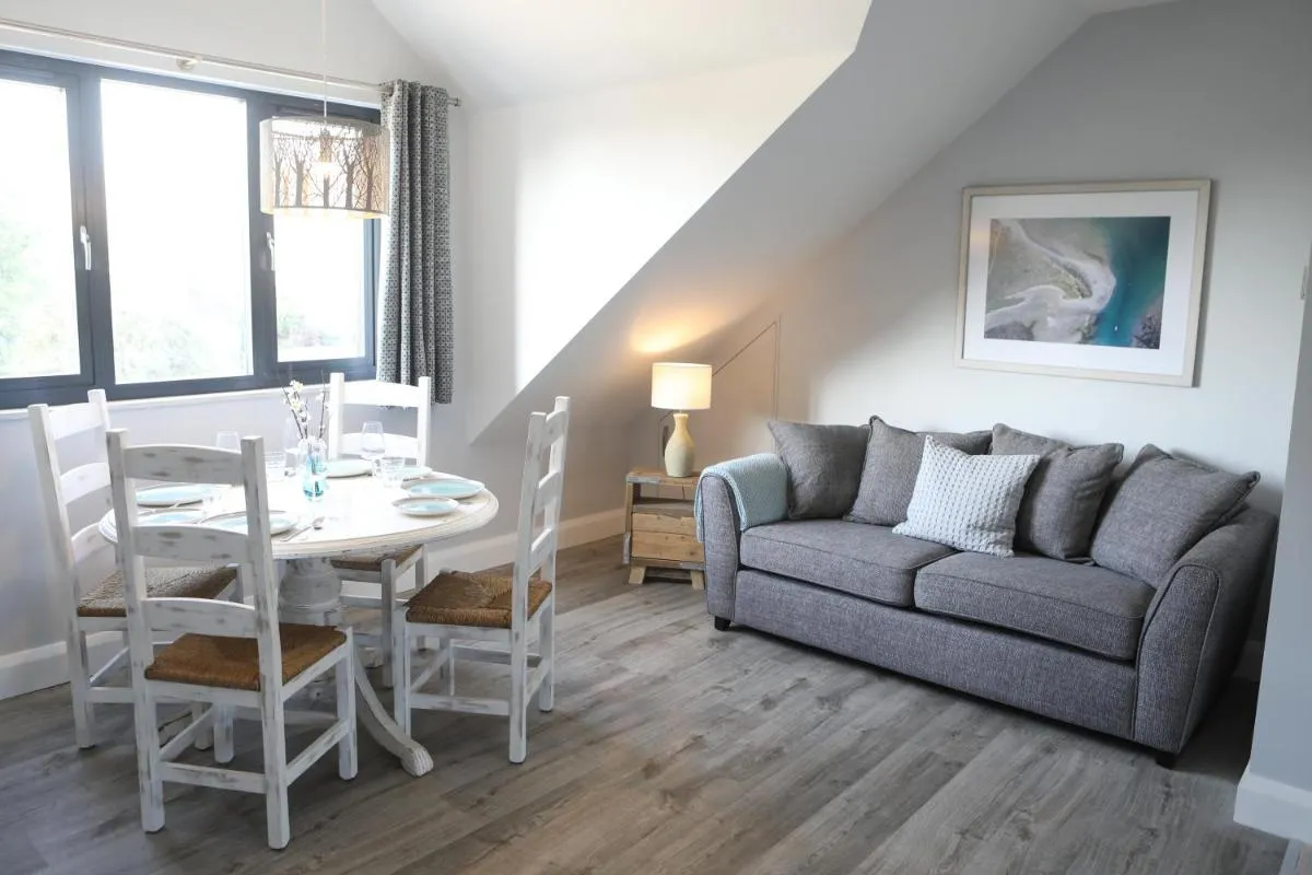 Image 3 of The Harbour Retreat
