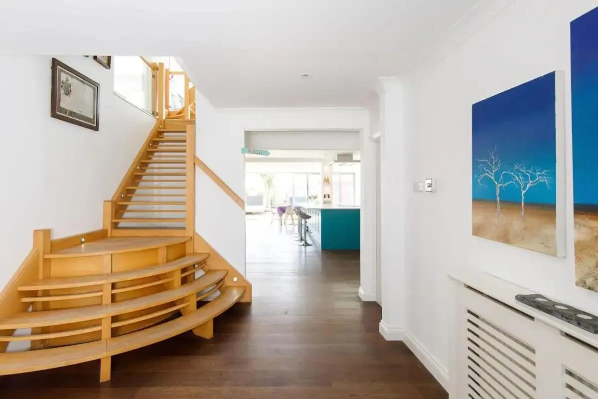 Image 3 of The Kite House