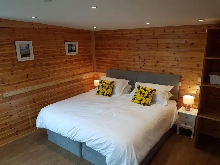 Image 6 of The Lazy Lodge
