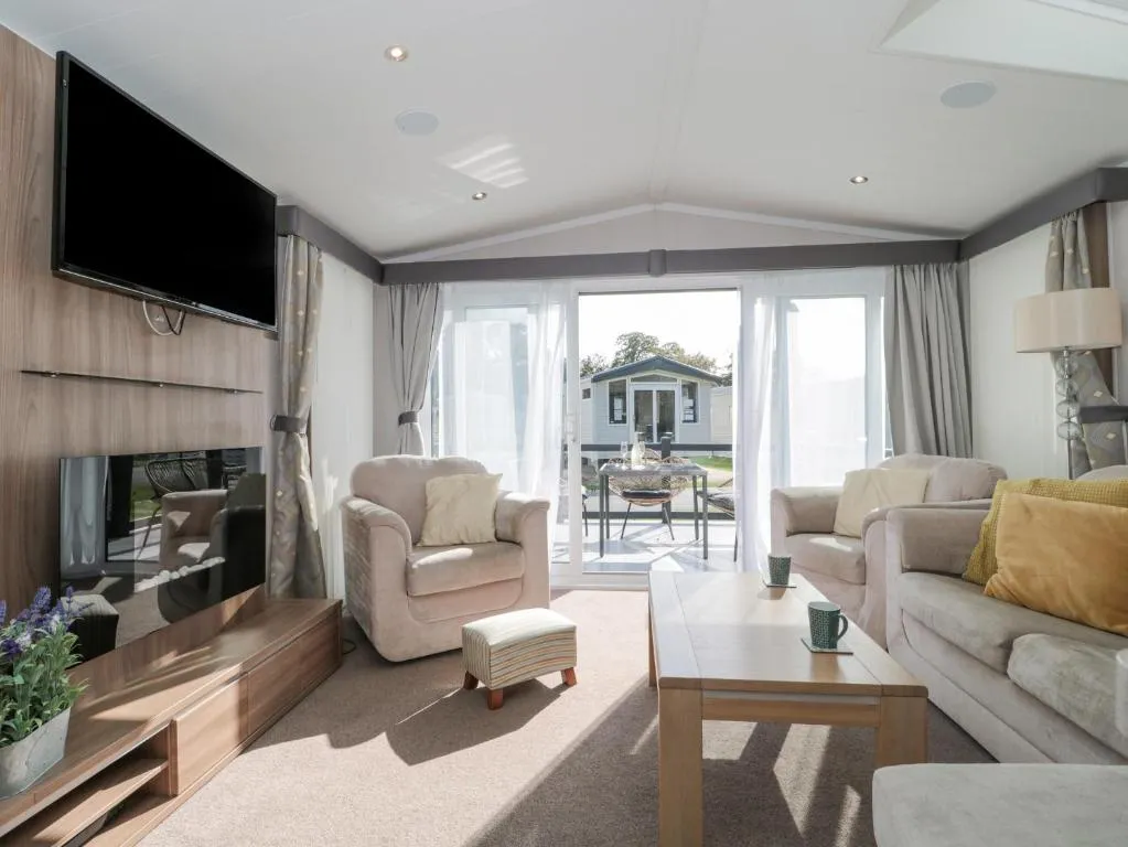 Image of The Olive Lodge, 227 Sycamore