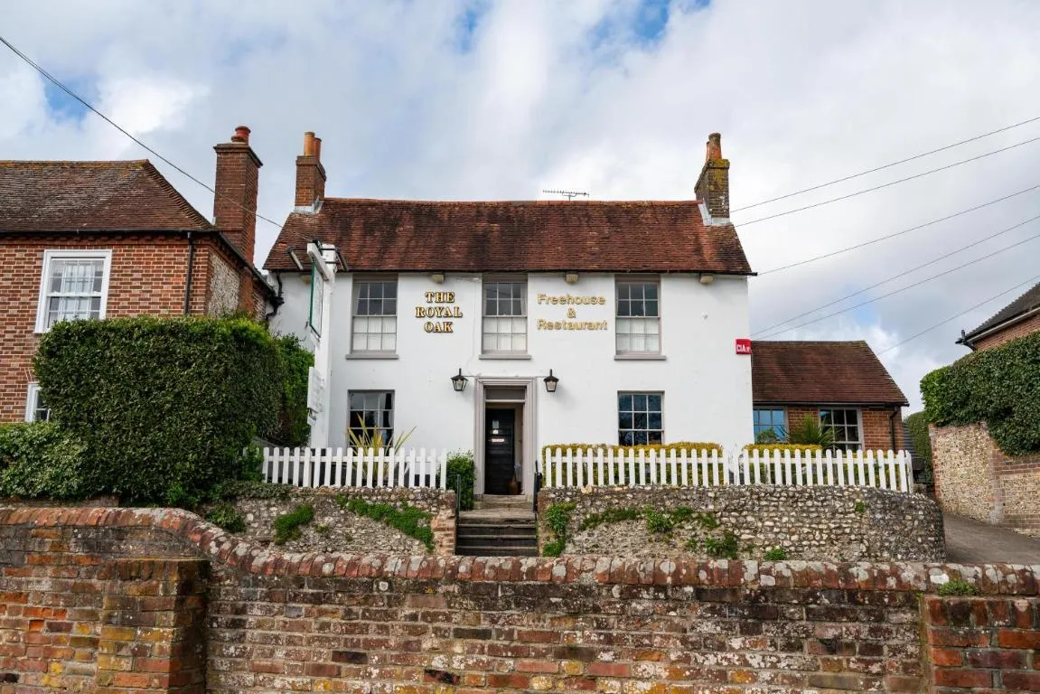 Image of The Royal Oak Inn