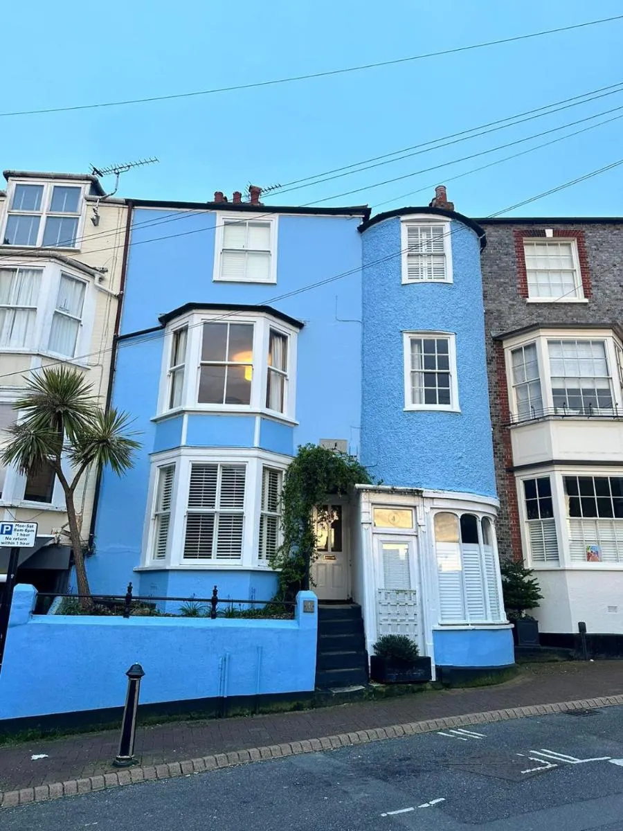 Image 3 of Tower House, Cowes Old Town