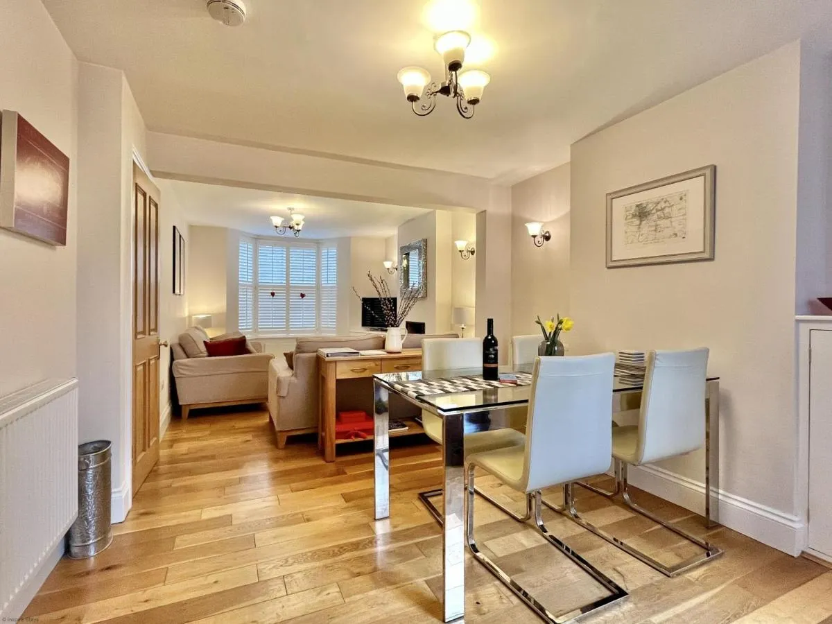 Image 3 of Wickland Cottage