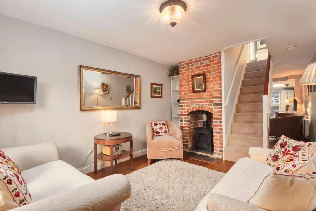 Image 4 of Windlass Cottage
