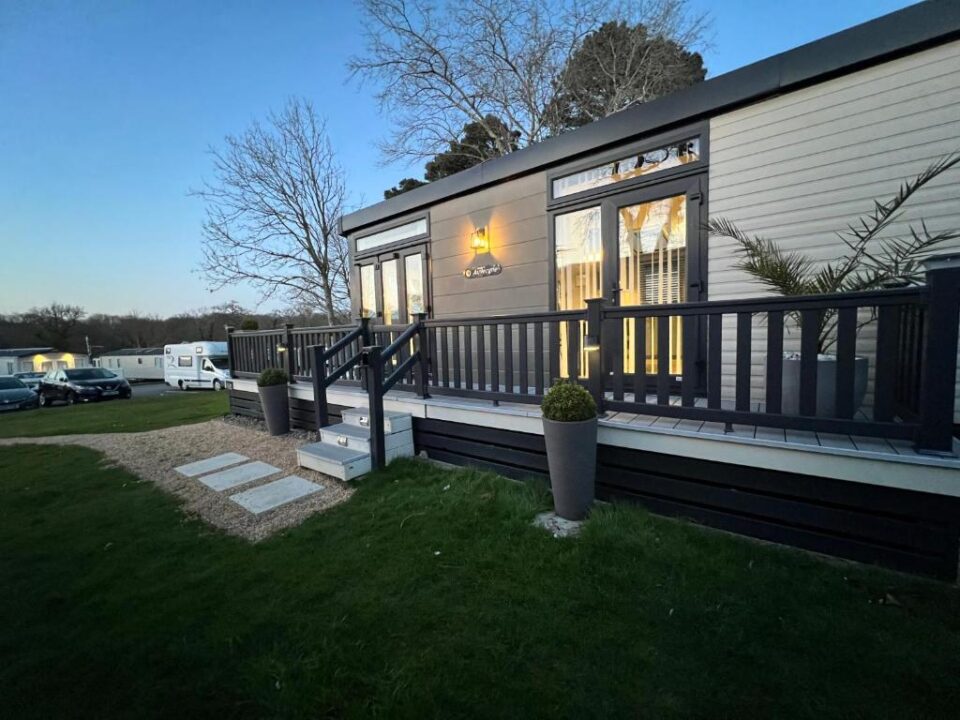 Forest lodge